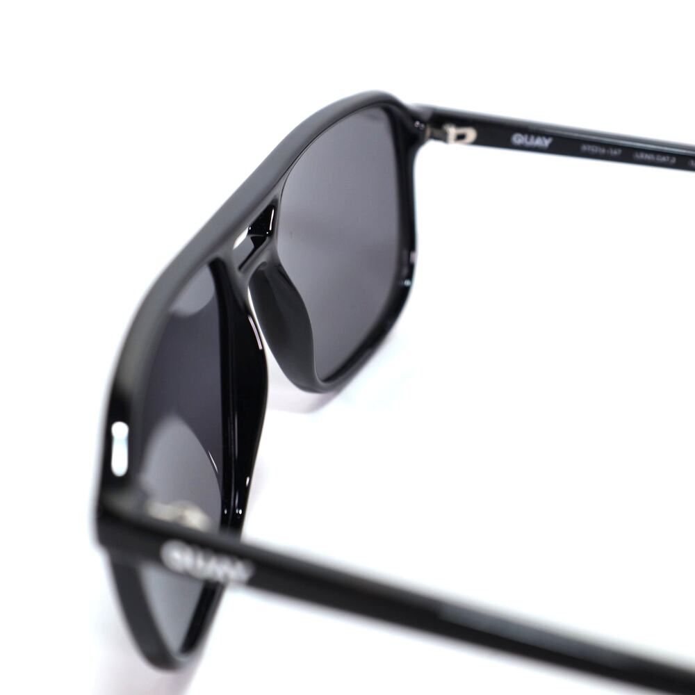 Quay Australia ON THE FLY Polarized Aviator Sunglasses - Black / Smoke - NWT - Picture 9 of 10